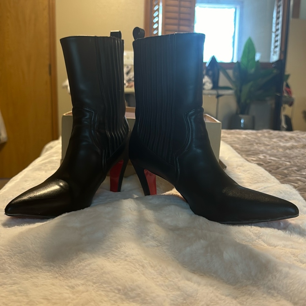 Red Bottom Black Boots Booties size 9